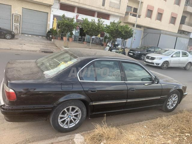 BMW الفئة السابعة E38 - 2