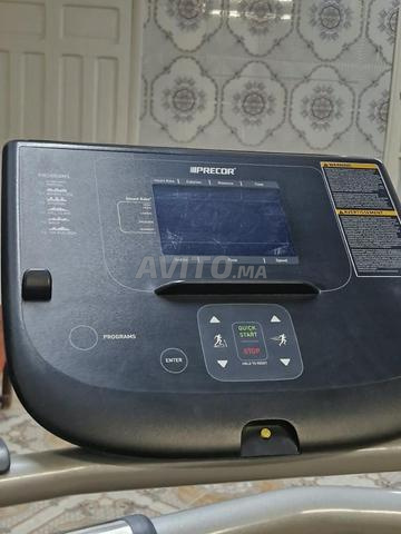 Tapis de course PRECOR - 2