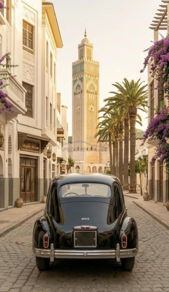 voiture de collection avec beaucoup de charme