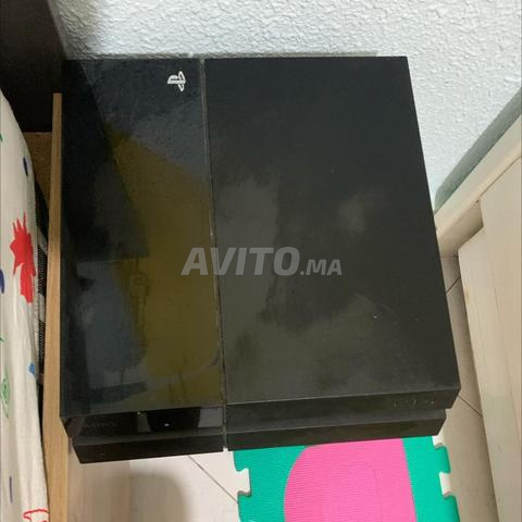 🎮 PS4 à vendre – Très bon état - 2