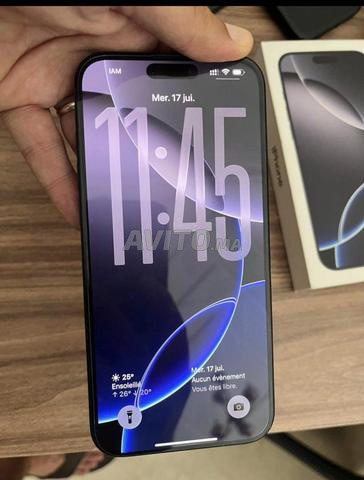 Magnifique iPhone 16 Pro Max à vendre - 2