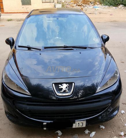 سيارة بحالة جيدة بدون حوادث. واتساب من فضلك