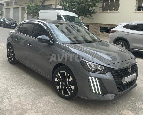 Peugeot 208 / 2024 - 2