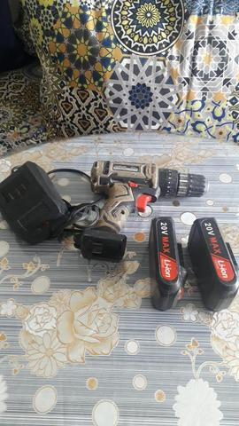 مثقاب لاسلكي MAKUTE 20V - 2