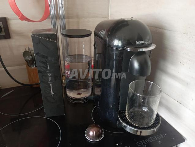 Machine à café Nespresso Vertuo Plus - 2