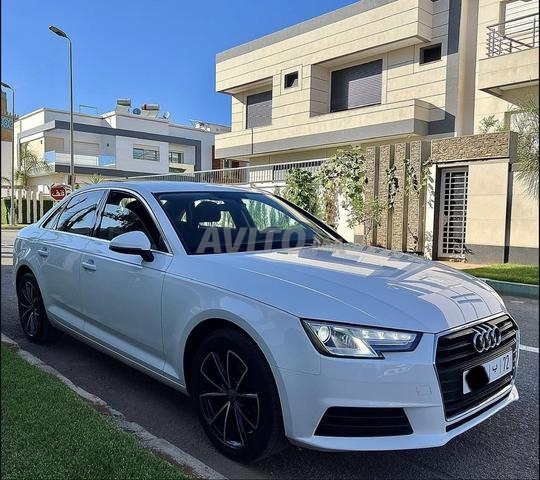 Audi A4 Diesel Automatique 2017 à Rabat - 2