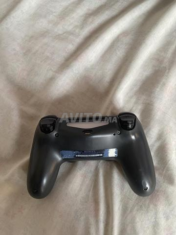 Manette PS4 originale à vendre - 2