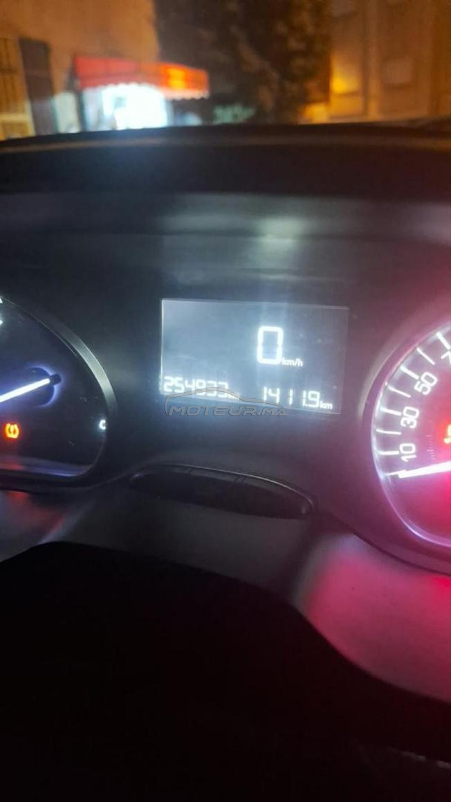 Peugeot 208 Diesel Manuelle 2019 à Tanger