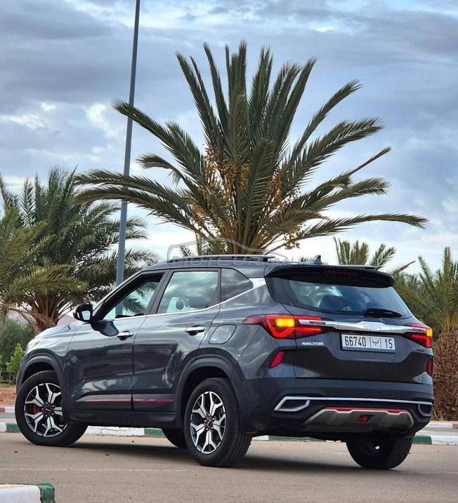 KIA SELTOS GT LINE AUTOMATIQUE MODÈLE 2023