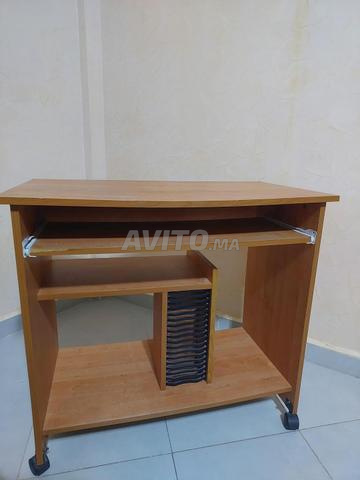Bureau/table d'ordinateur avec chaise ajustable - 2