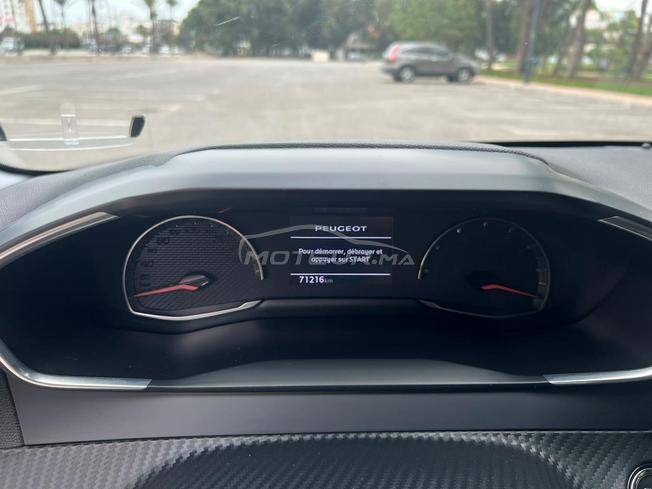 Peugeot 208 allure 2021