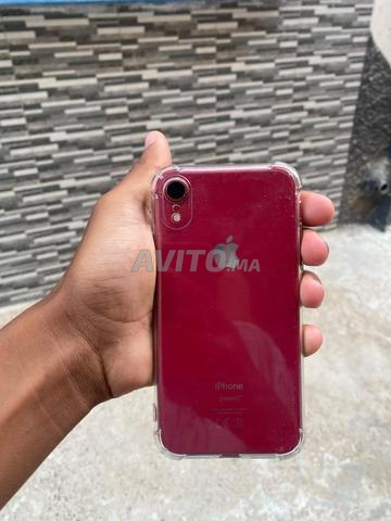iPhone XR 1400dh