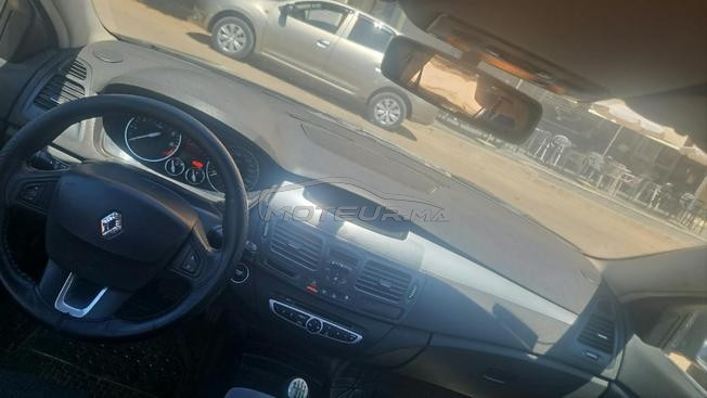 Renault Laguna essence model 2009