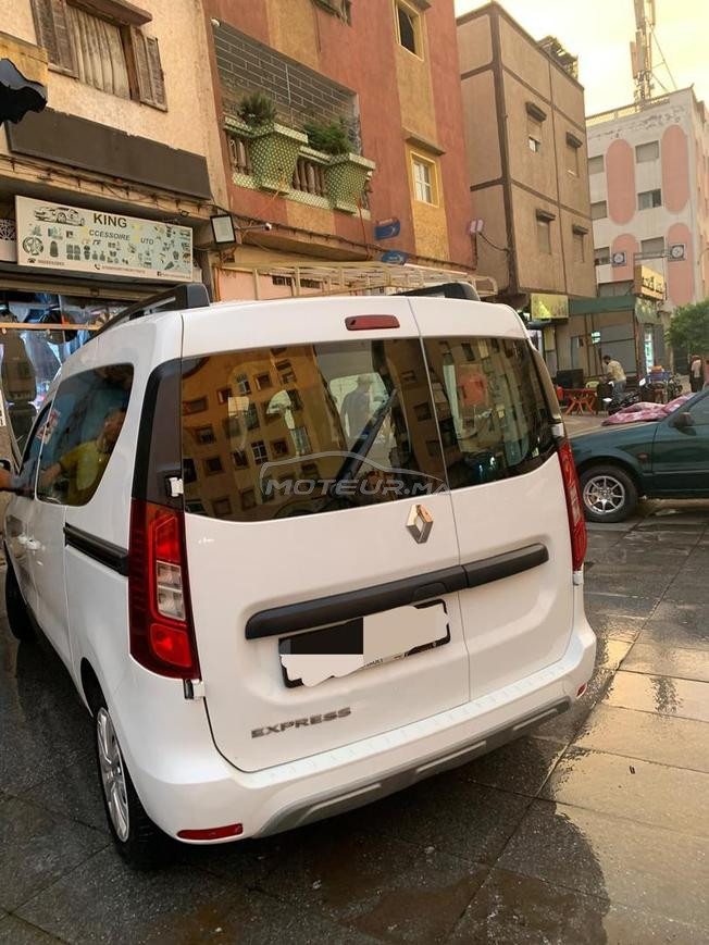 Renault expresse model 2023