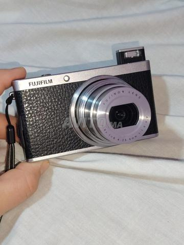 📸 للبيع كاميرا احترافية كلاسيكية Fujifilm XF1