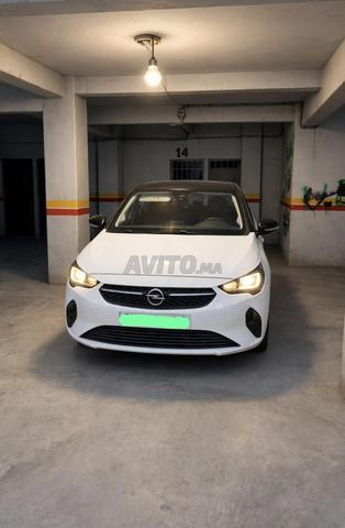 Opel Corsa Essence Manuelle 2022 à Casablanca - 2