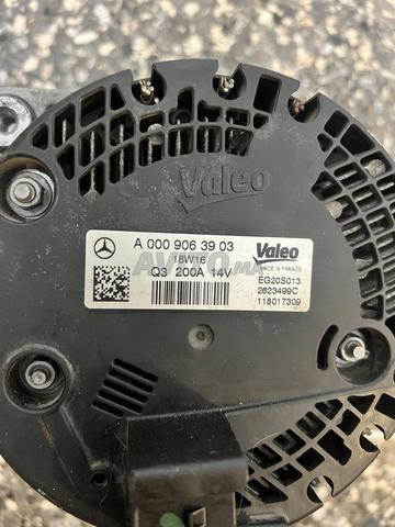 Pièce pour Mercedes w213 - 2