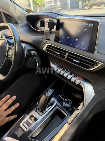 3008 allure 2018 - 2