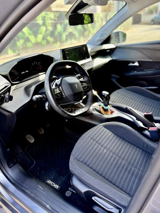 BONNE AFFAIRE À SAISIR — PEUGEOT 208 
