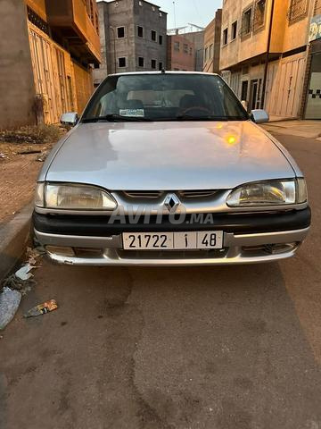 RENAULT 19 (Modèle 1995 – Dédouanée en 2005)