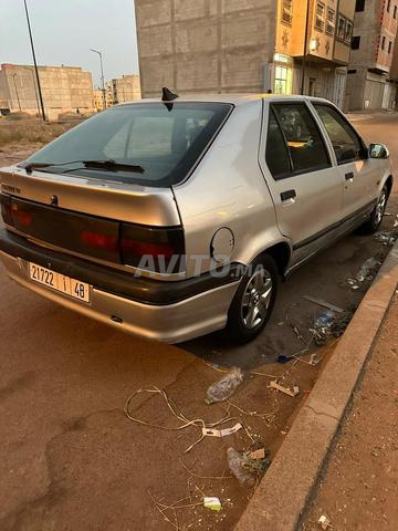 RENAULT 19 (Modèle 1995 – Dédouanée en 2005) - 2