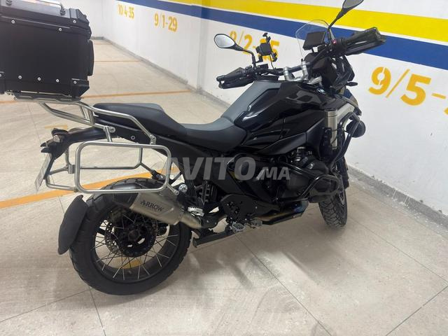 بي إم دبليو جي إس 1300 آر - 2