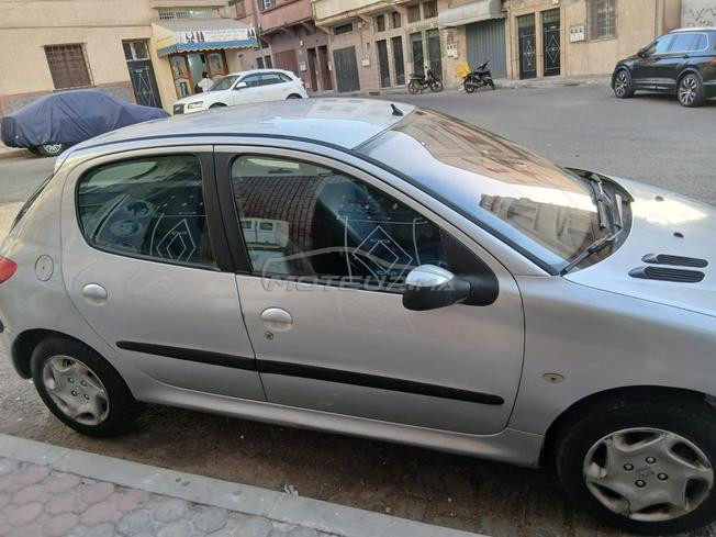 Peugeot 206 Essence Manuelle 2002 à Casablanca