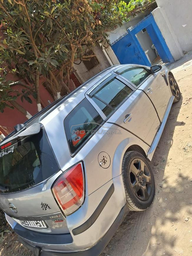 أوبل أسترا 