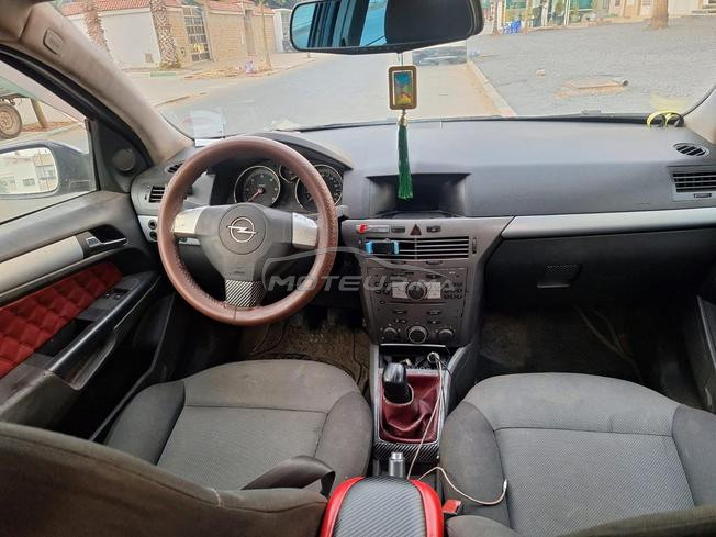 أوبل أسترا 