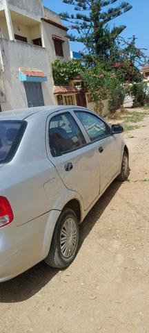 Voiture Chevrolet Aveo modèle 2006 en bon état à vendre. - 2