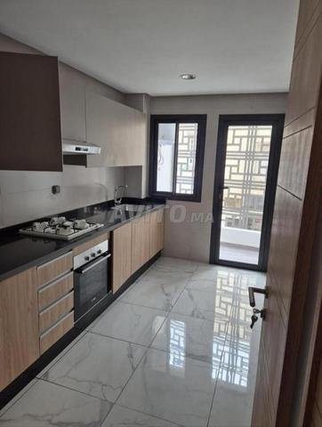 Joli appartement vide à louer vue océan - 2