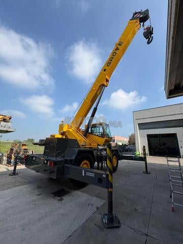 رافعة Grove RT530E