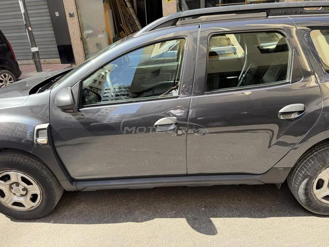 dacia duster très bon état 