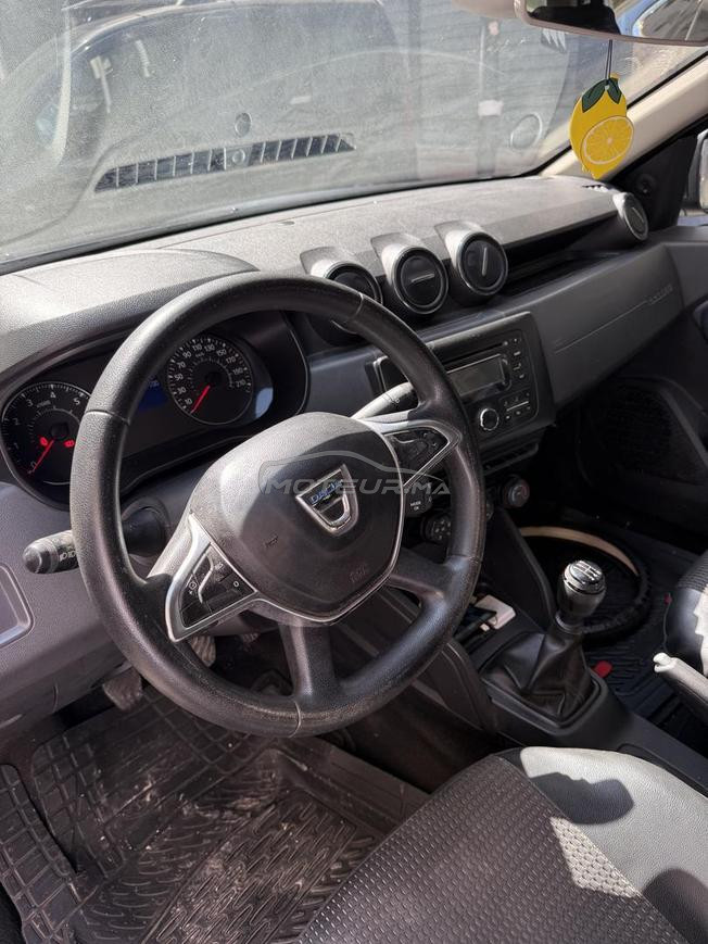 dacia duster très bon état 