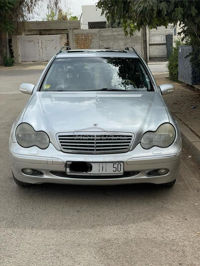 Mercedes-Benz C220 CDI Break موديل 2002 نقية 