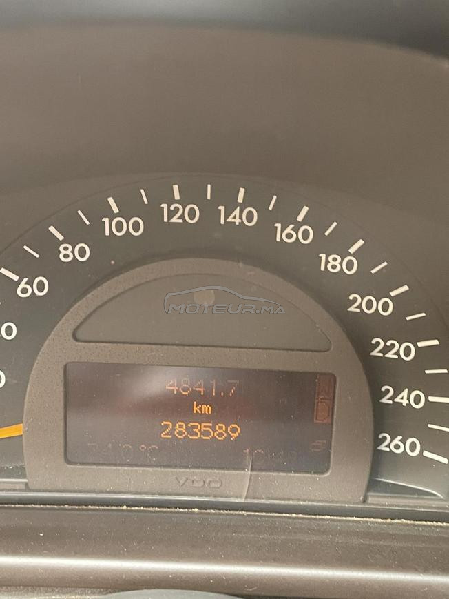 Mercedes-Benz C220 CDI Break موديل 2002 نقية 