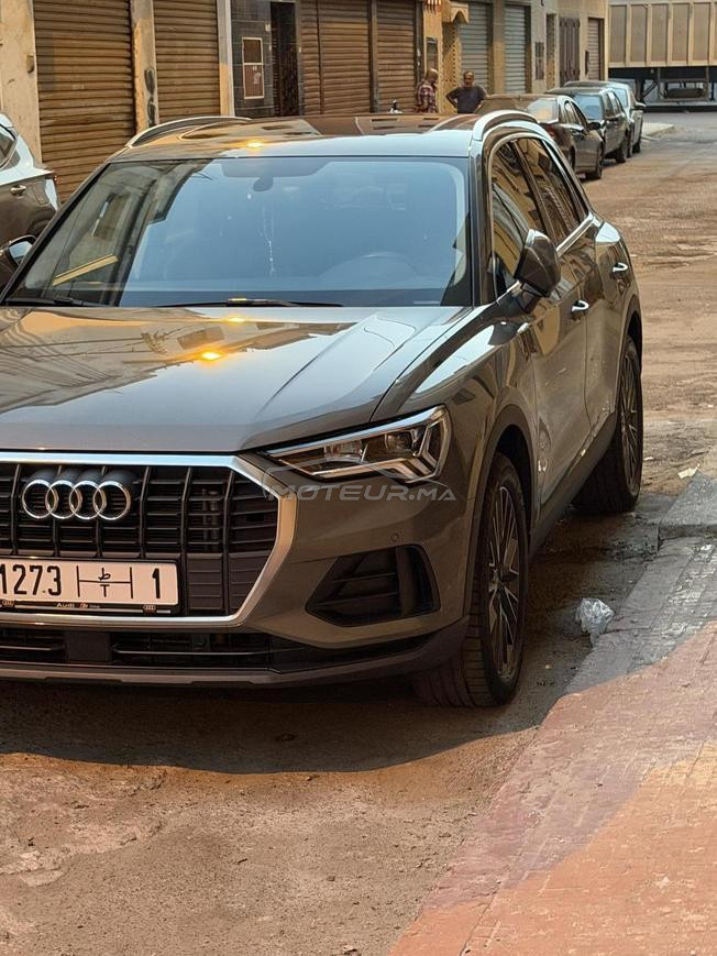 Audi q3 très bon état model 2023 le mois 12 