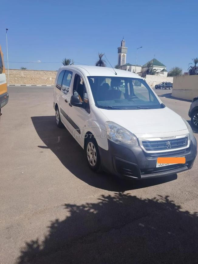 Peugeot Partner Diesel Manuelle 2017 à Meknès