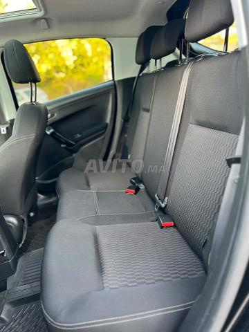 Peugeot 208 White Édition Noir 2019❣️