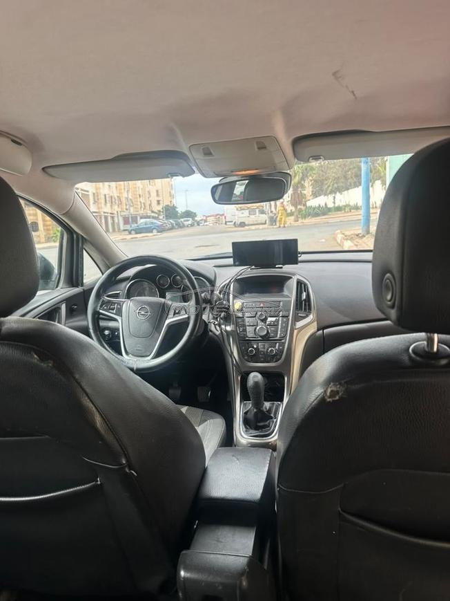 Opel Astra Diesel Manuelle 2010 à Casablanca