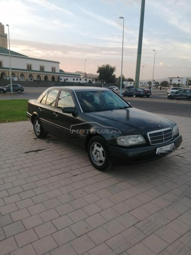 Mercedes-Benz class c220 