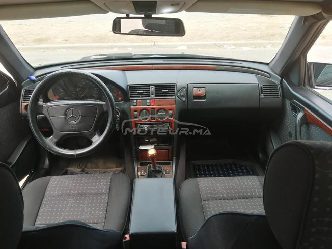 Mercedes-Benz class c220 