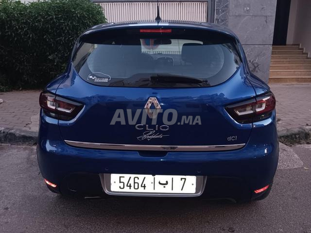 Clio Automatique full options toit panoramique - 2