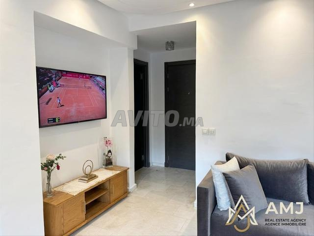 STUDIO HAUT STANDING MEUBLÉ DE 53 M² MERS SULTAN - 2