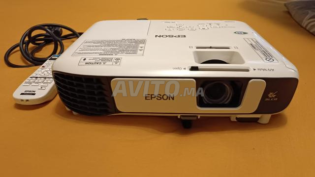 Vidéoprojecteur Epson EB-W41 - 2