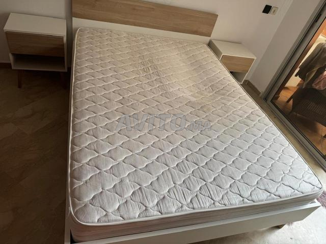 غرفة نوم شبه جديدة - 2