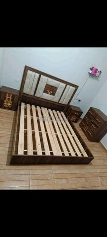 Opportunité pour les mariés : Chambre à coucher complète à vendre