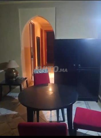 شقة بالمرآي 3 للإيجار - 2