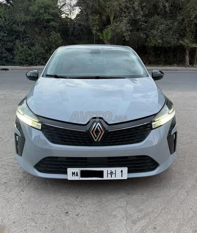 Renault Clio Diesel Manuelle 2024 à Marrakech