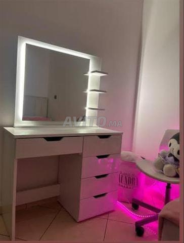 Coiffeuse miroir à prix très raisonnable - 2